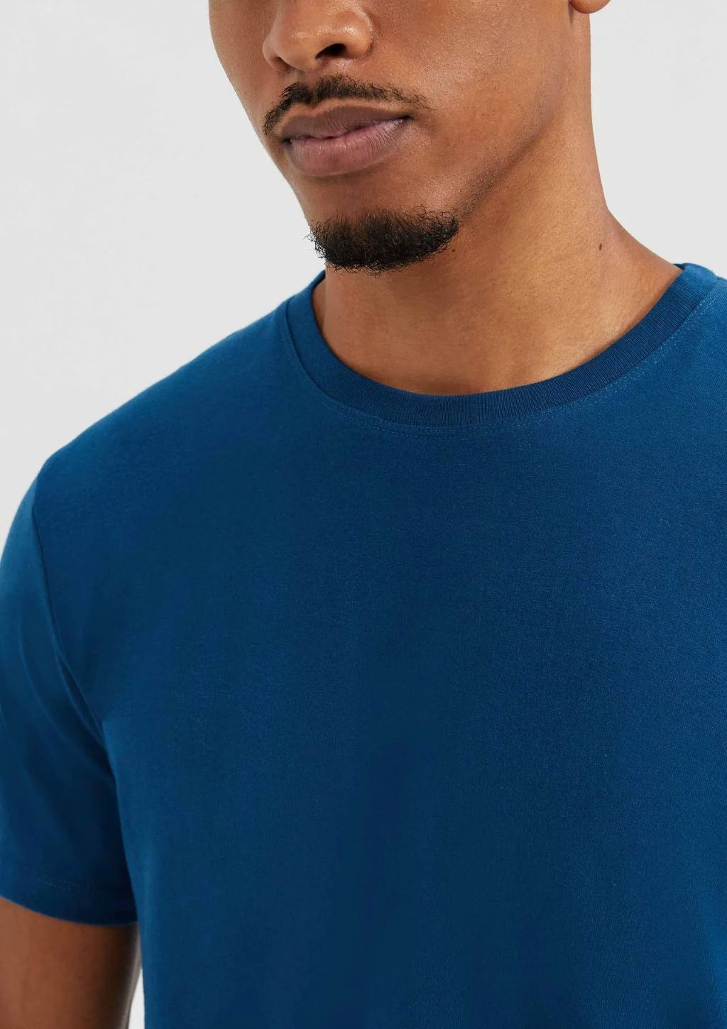 Camiseta Básica Manga Curta Regular World Masculino Hering - Azul