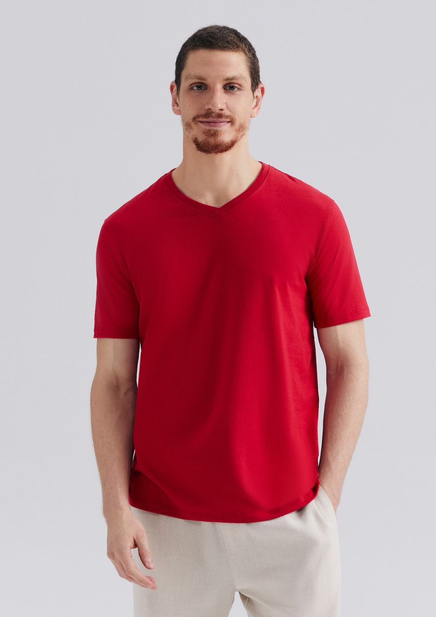 Camiseta Básica Hering Gola V World Masculina - Vermelha