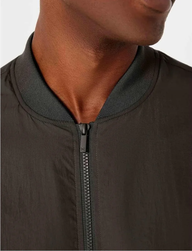 Jaqueta Hering Corta Vento Masculina - Verde Militar
