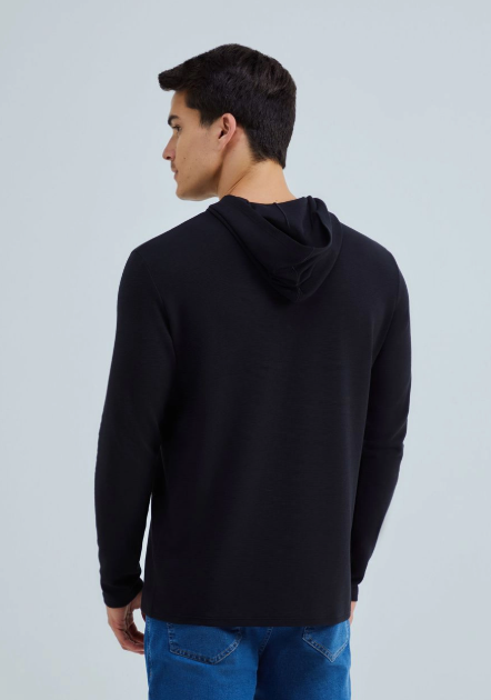 Camiseta Hering Manga Longa Texturizada Com Capuz Masculino - Preto