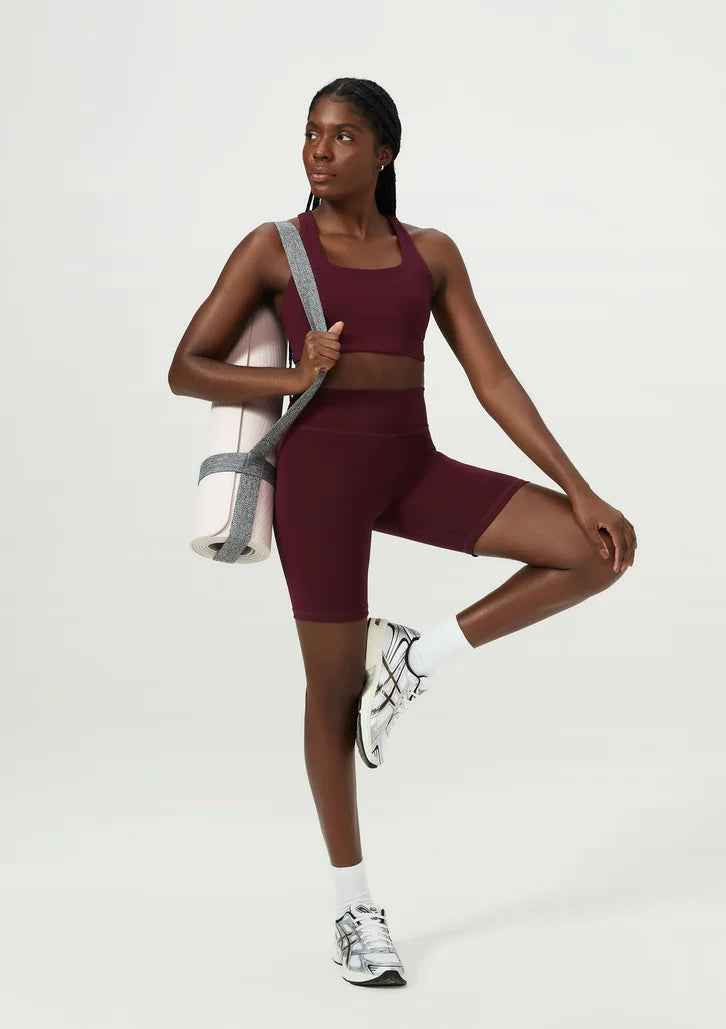 Bermuda Esportiva Hering Biker Com Fio Lycra Feminina - Vinho