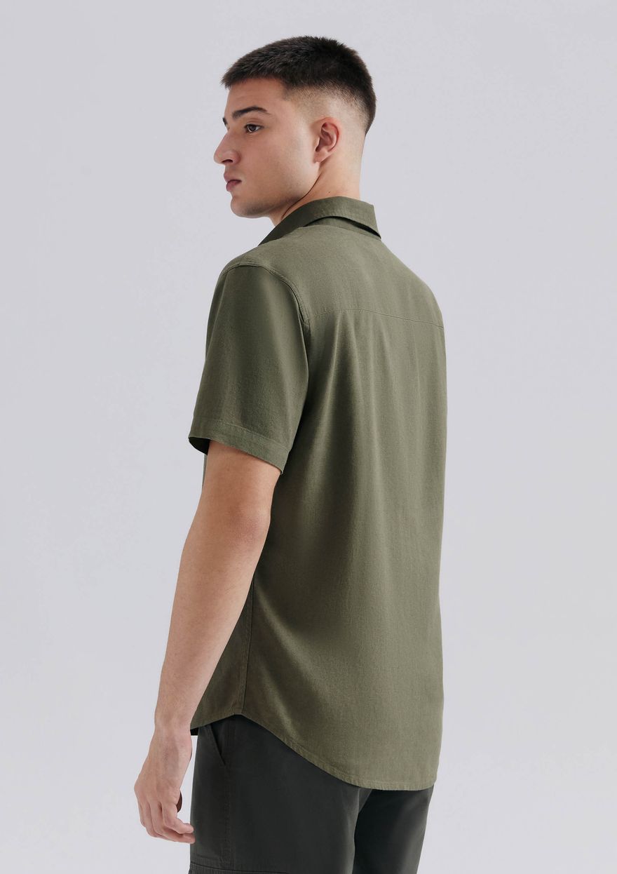Camisa Básica Hering Manga Curta Slim Em Linho Masculina Verde