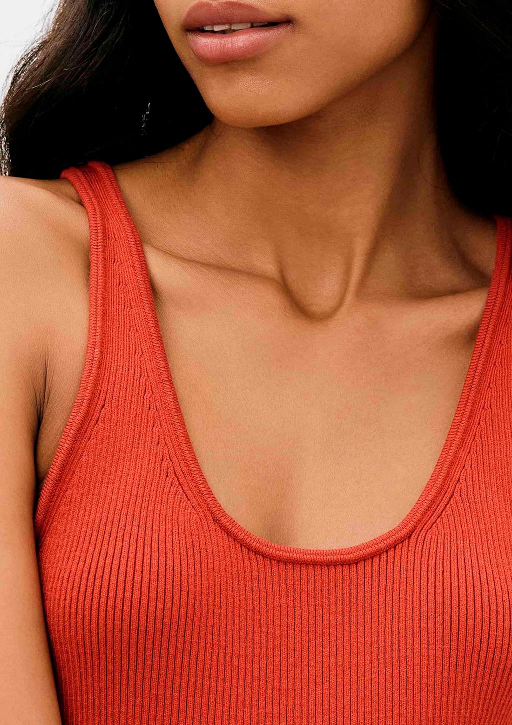 Regata Slim Em Tricô Leve Hering Feminino - Vermelho