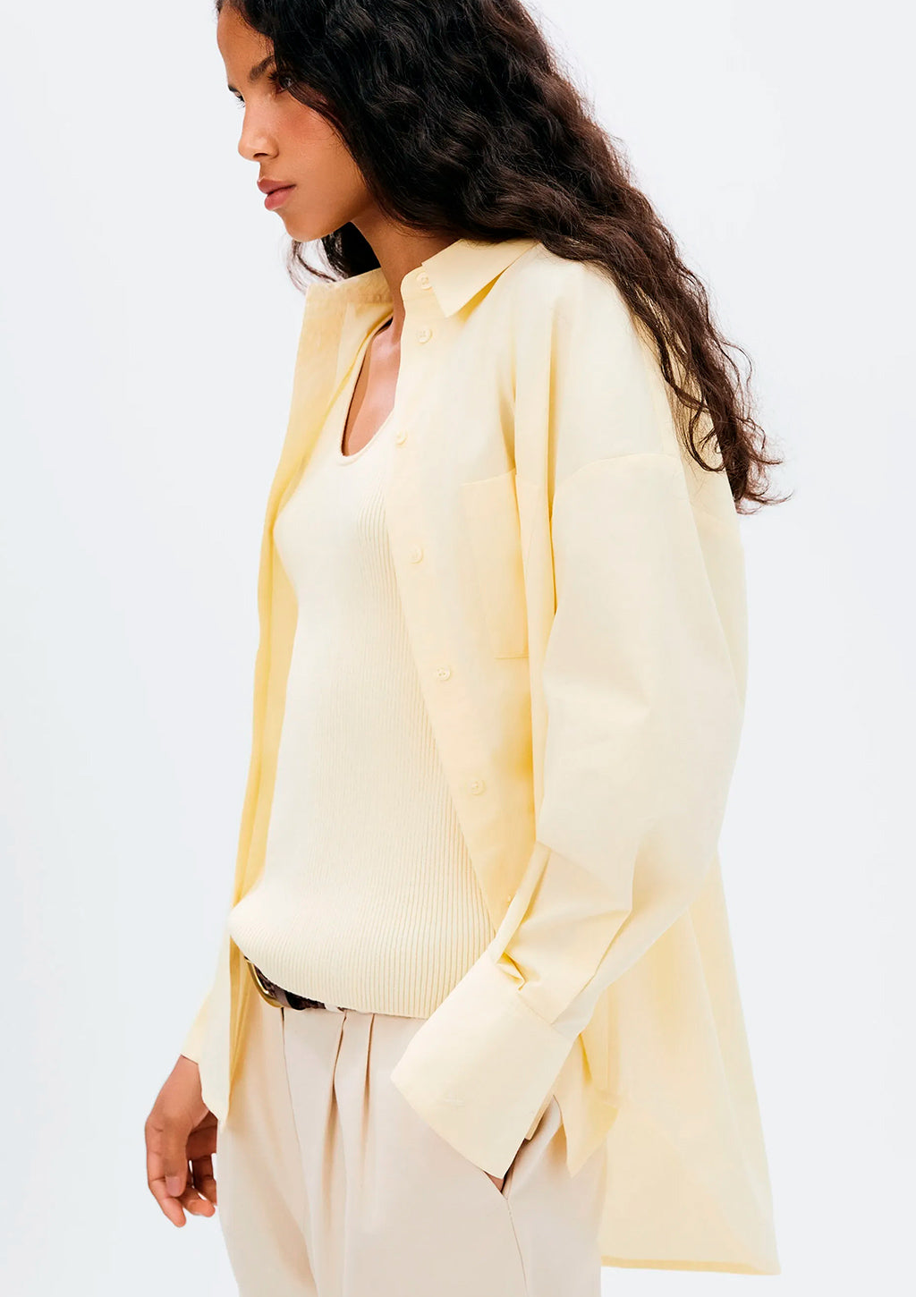 Camisa Manga Longa Com Bolso Hering Feminino - Amarelo