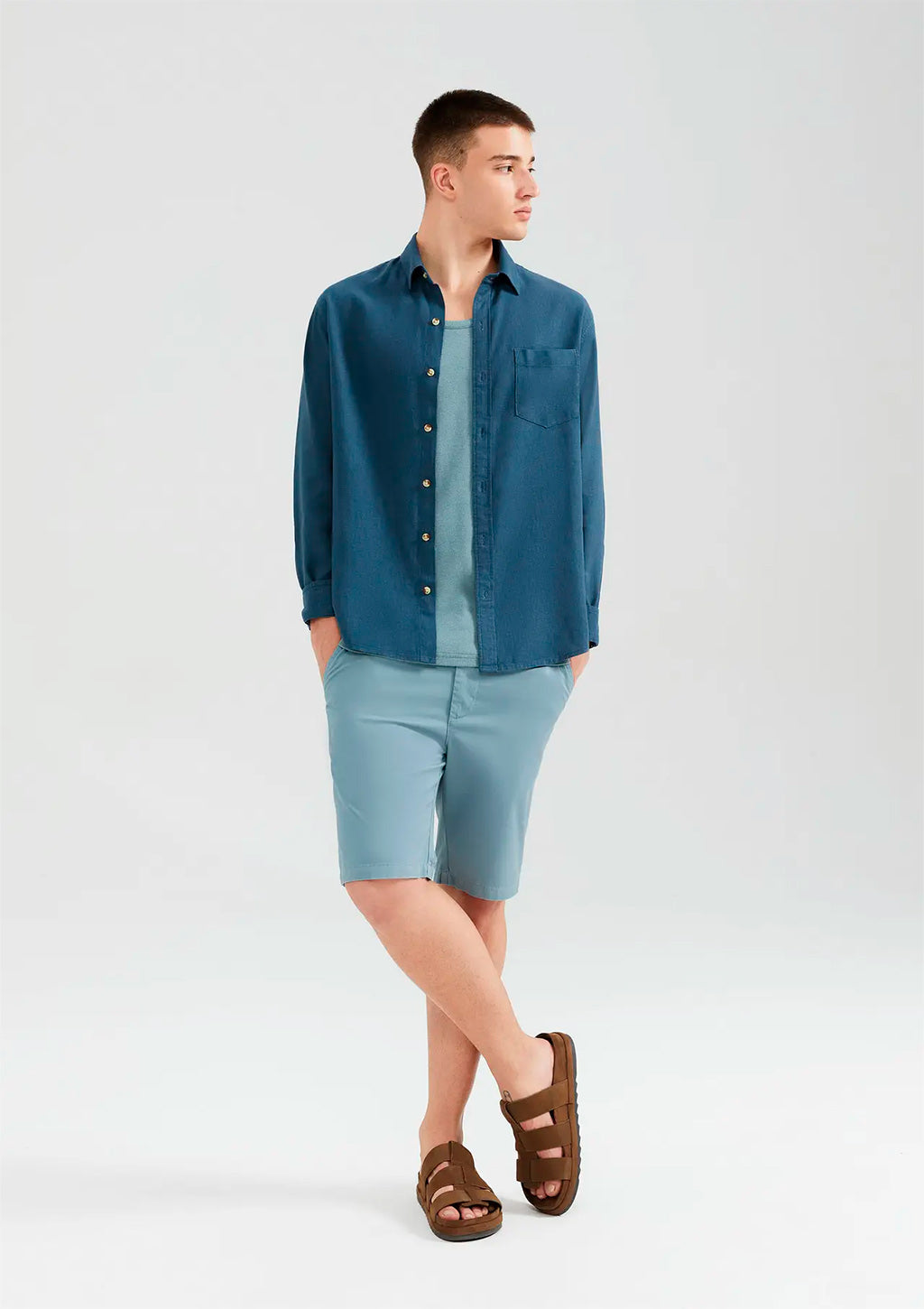 Bermuda Reta Chino Em Sarja Hering Masculina - Azul
