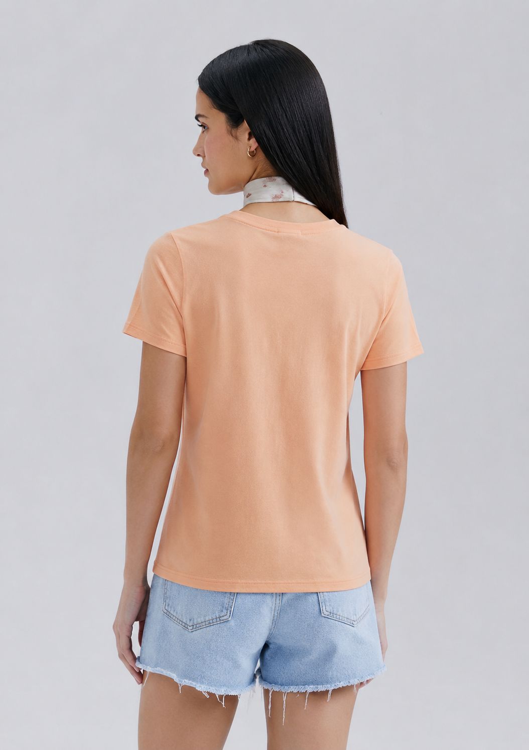 Blusa Básica Feminina Manga Curta Decote V Hering- Salmão