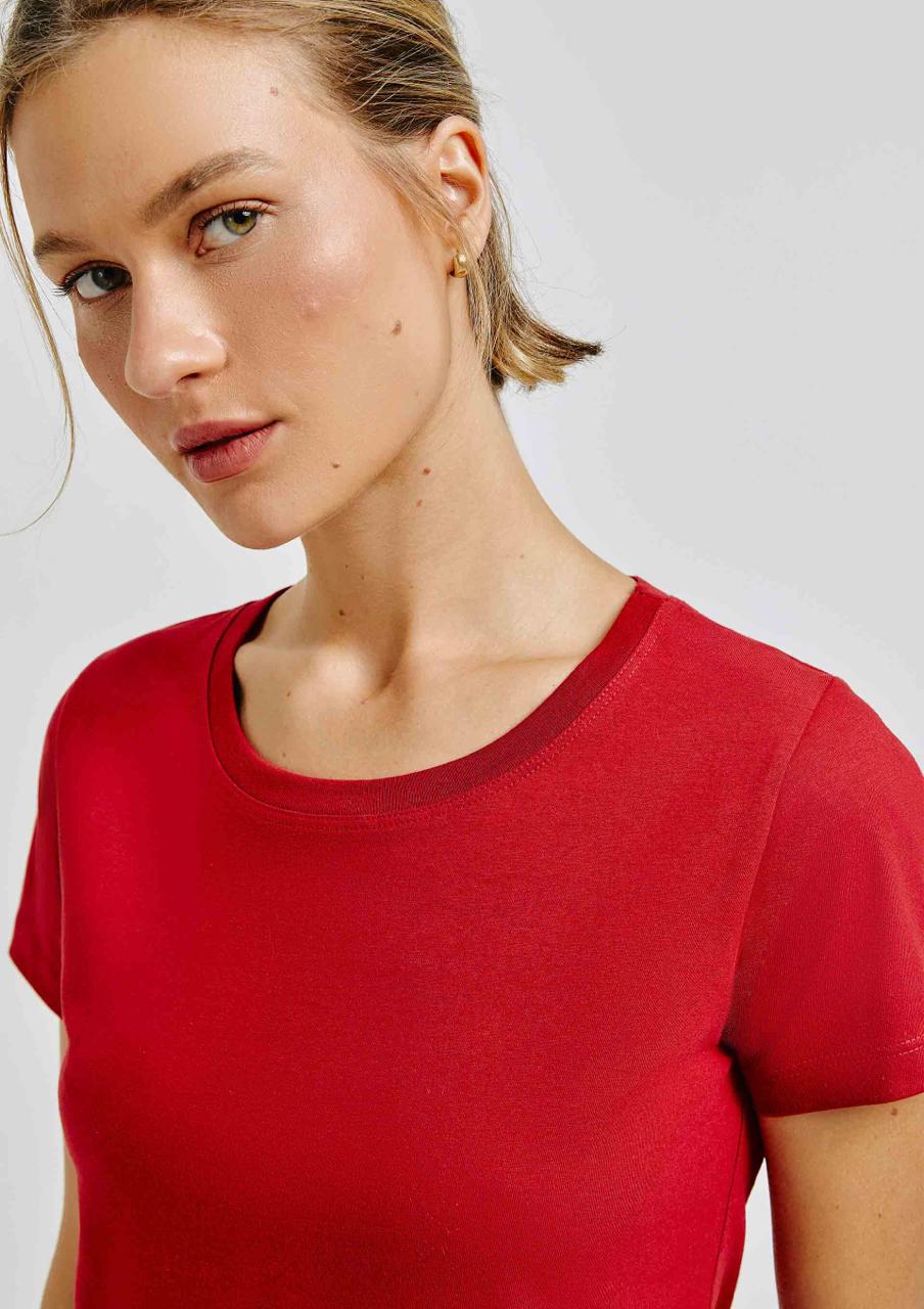 Camiseta Básica Feminina Slim World Hering - Vermelho