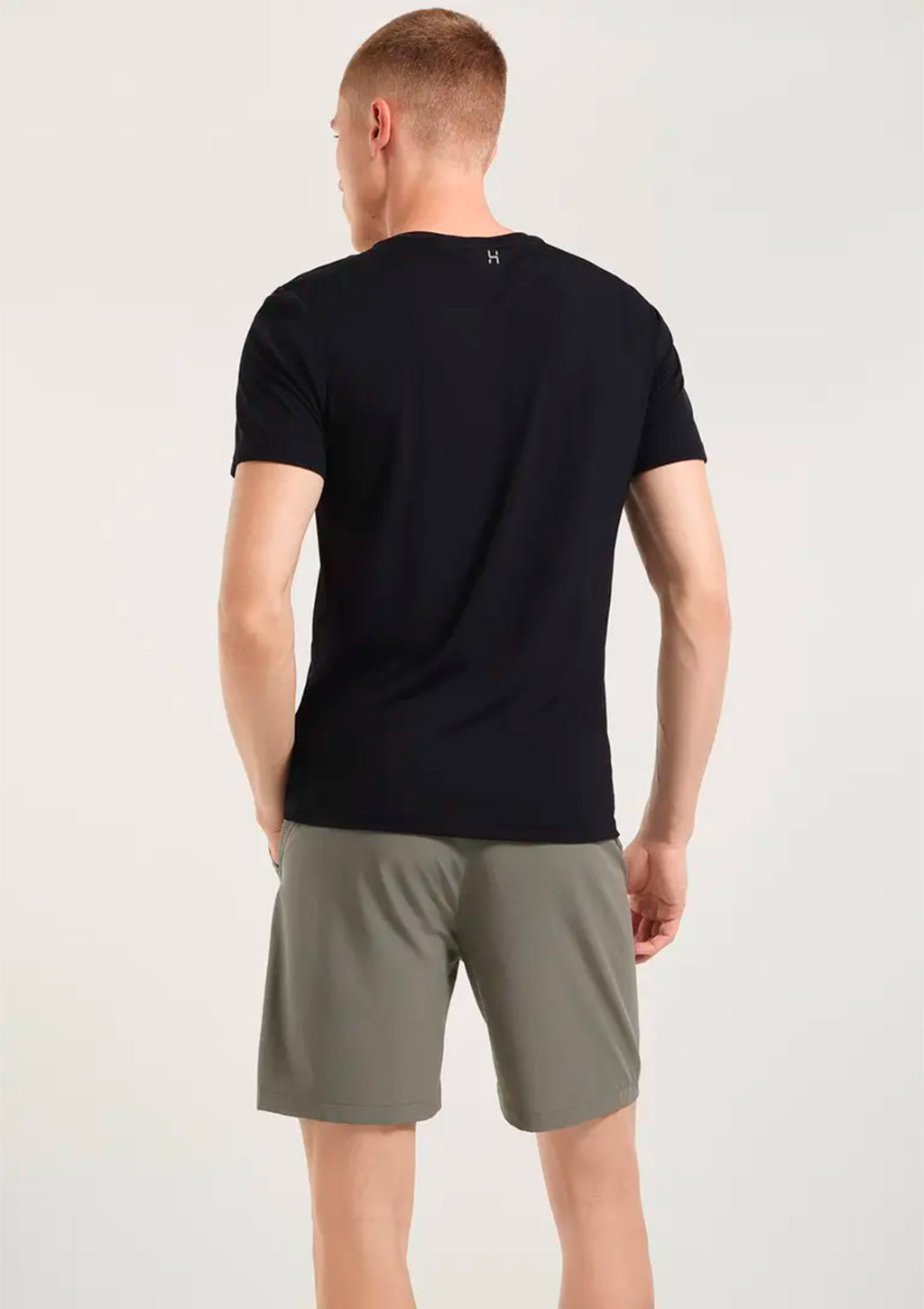 Bermuda Esportiva Hering Com Recorte Masculina  - Verde