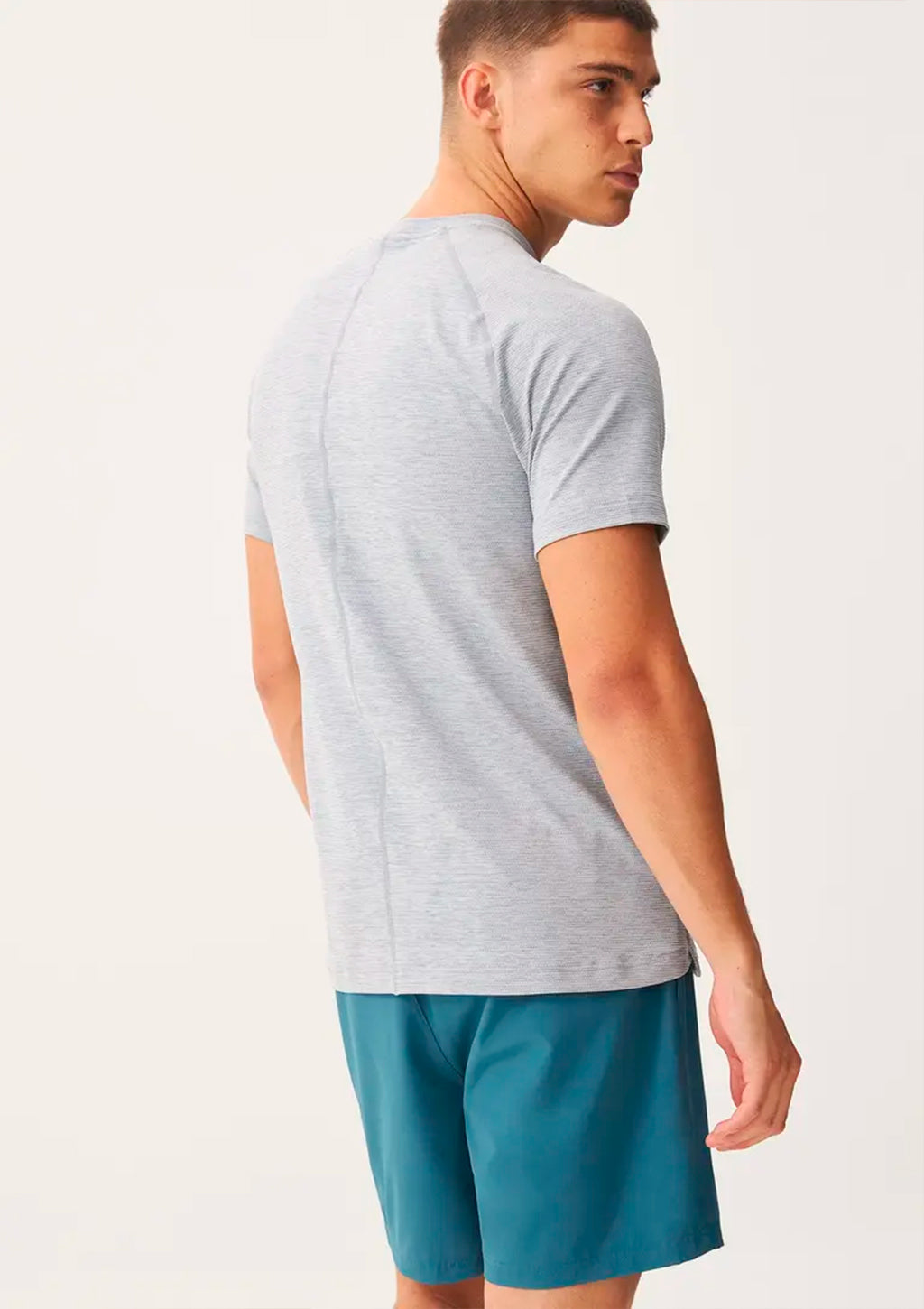 Camiseta Manga Curta Esportiva Hering Moove Secagem Rápida Masculina - Cinza