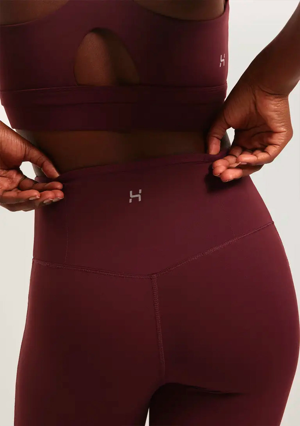 Calça Legging Esportiva Hering Corte À Laser Feminina - Vinho